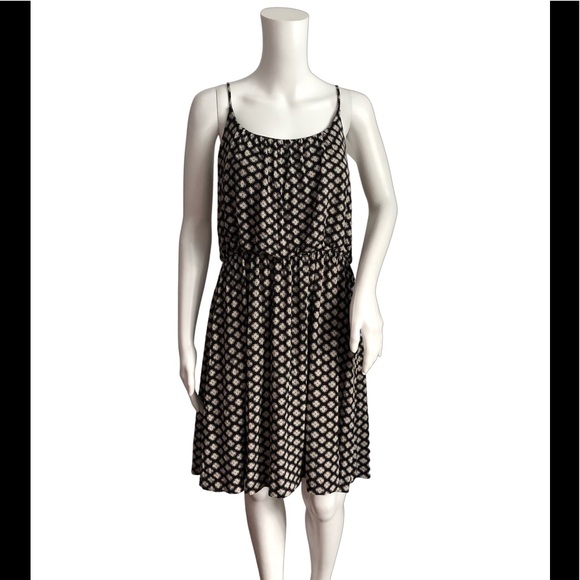 LOFT Dresses & Skirts - 🔥5 for $25/ LOFT Floral Dress